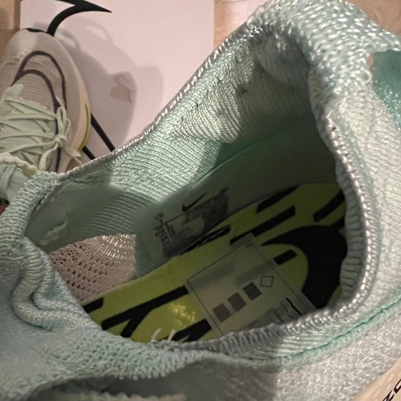 Nike Air Zoom Alphafly Next 2% Mint - Picture 6 of 10